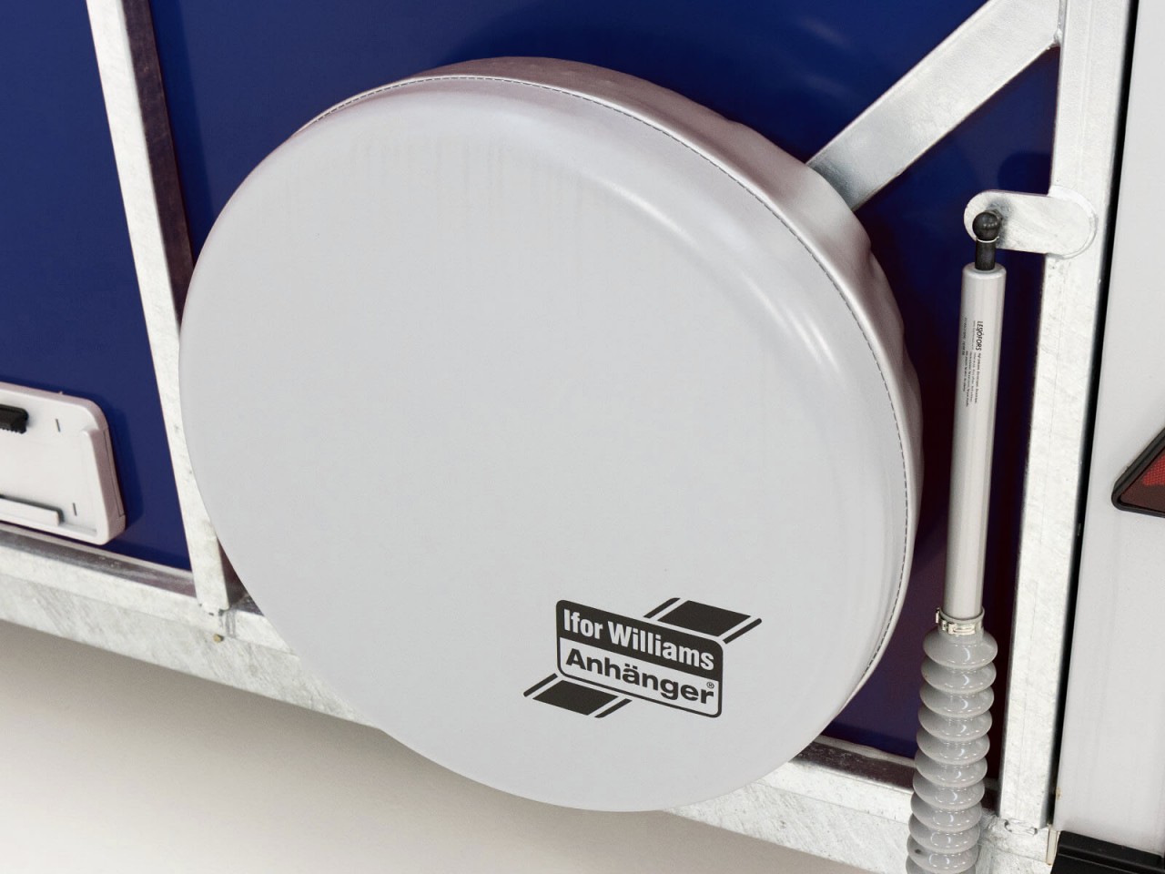 Ifor Williams Pferdeanhänger HB511-Heckklappen-Türkombination-blau-Neu – Bild 9