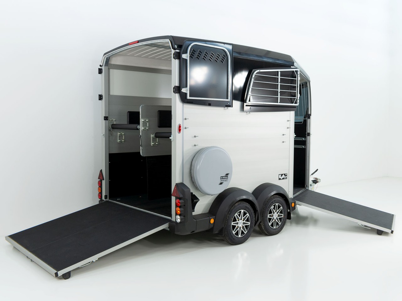 Ifor Williams Pferdeanhänger HBX 506-Frontausstieg-neues Modell-schwarz-Neu – Bild 6