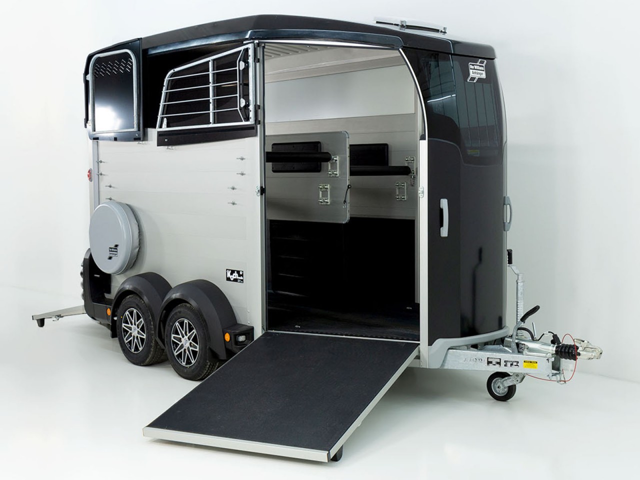 Ifor Williams Pferdeanhänger HBX 511-Frontausstieg-neues Modell-schwarz-Neu