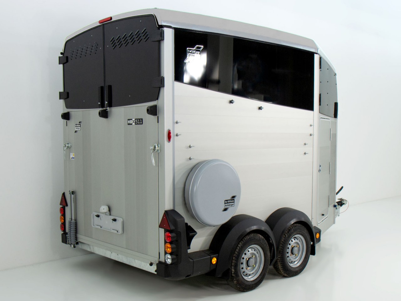 Ifor Williams Pferdeanhänger HBX 511-Sattelkammer-neues Modell-silber-Neu – Bild 4