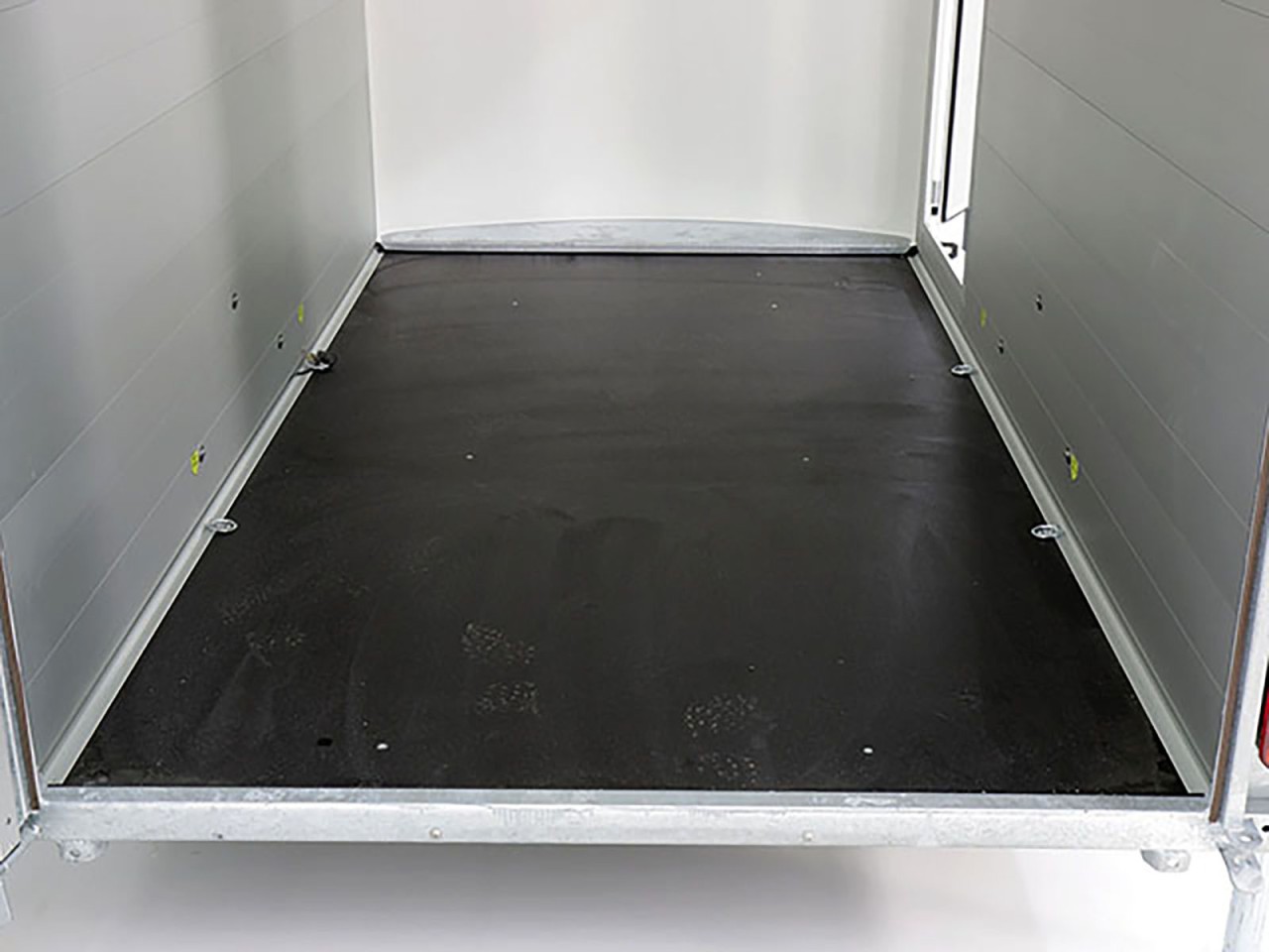 Debon Kofferanhänger C300 148x295cm H:190cm 1,3t, Alu, Polybug, Tür, weiß-Neu – Bild 8