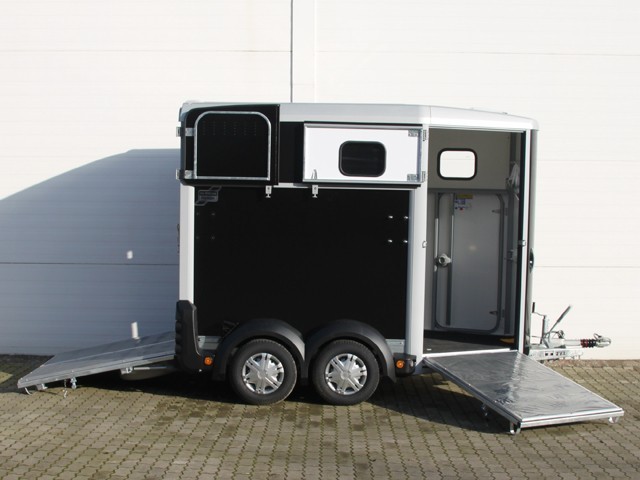 Ifor Williams Pferdeanhänger HB506-Frontausstieg-Klappenkombi-Neu – Bild 6