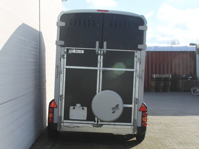 Ifor Williams Pferdeanhänger HB506-Frontausstieg-Klappenkombi-Neu – Bild 7