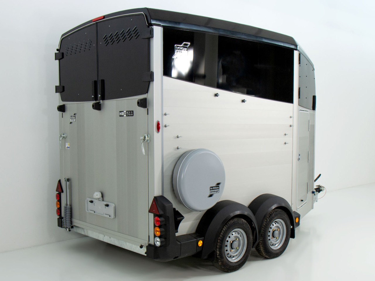 Ifor Williams Pferdeanhänger HBX 511-Sattelkammer-neues Modell-Neu – Bild 3