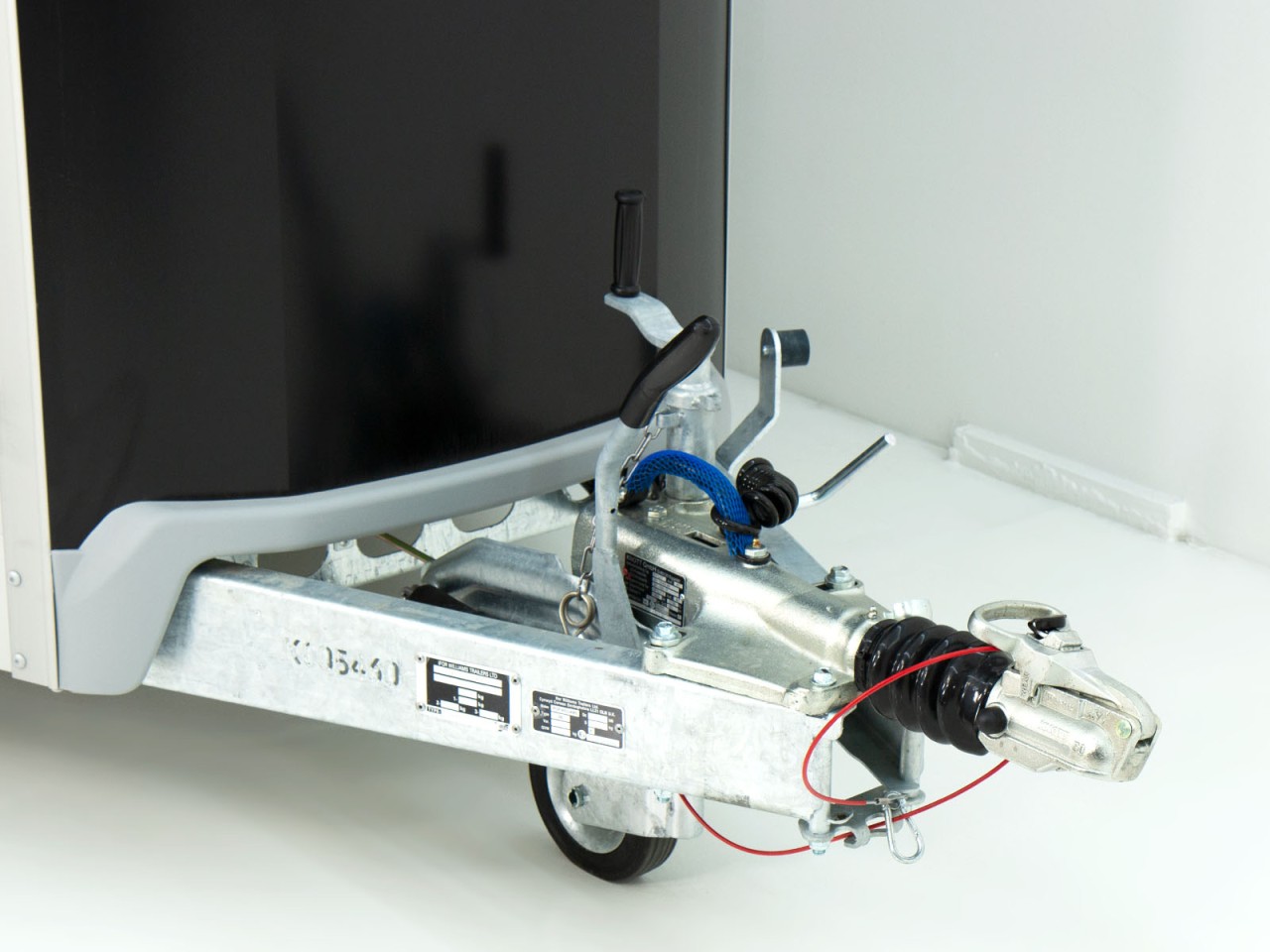 Ifor Williams Pferdeanhänger HBX 511-Sattelkammer-neues Modell-Neu – Bild 10
