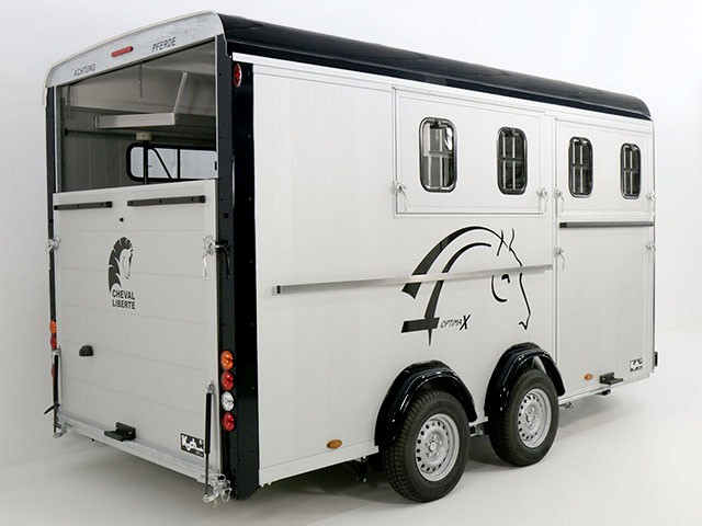Cheval Liberte Pferdeanhänger Maxi 4, 4 Pferde, Pullman-Fahrwerk, 100km/h, schwarz-Neu