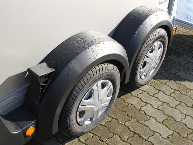 Ifor Williams Pferdeanhänger HB506-Frontausstieg-Neu – Bild 12