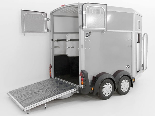 Ifor Williams Pferdeanhänger HB506-Sattelkammer-Silber-Neu – Bild 4